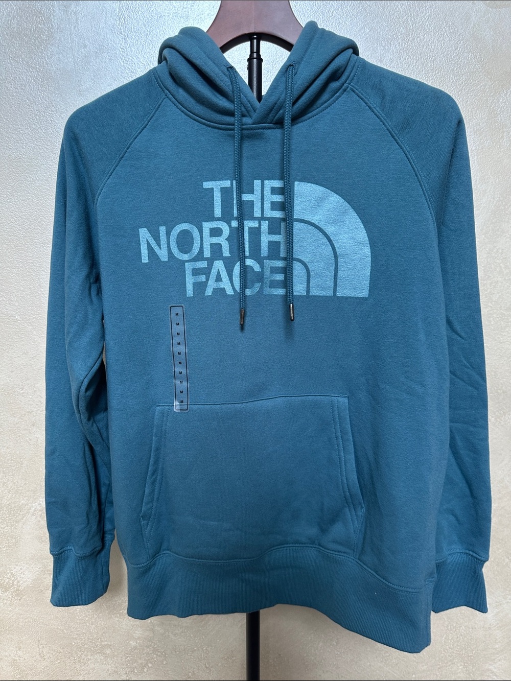 The North Face HLFDOME Hoodie Luxe, Women’s sz medium, NWT